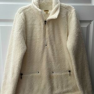 Sherpa pullover, size medium